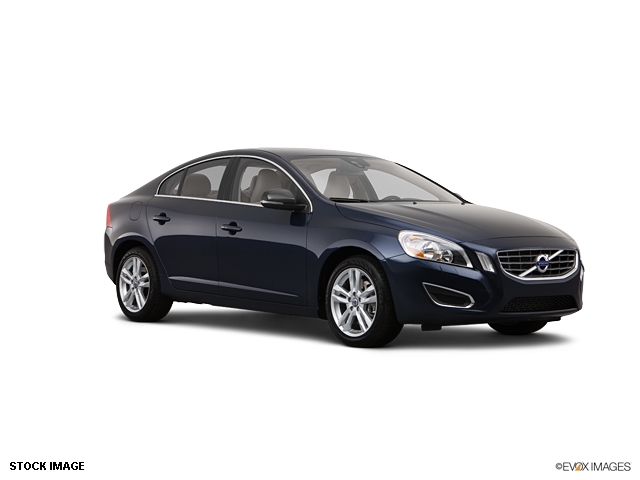 Volvo S60 2013 photo 1