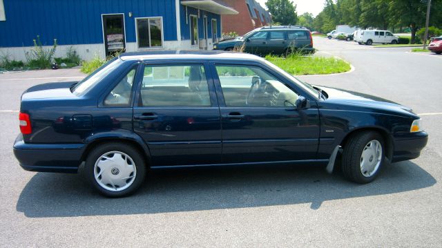 Volvo S70 1998 photo 4