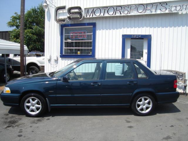 Volvo S70 1998 photo 2