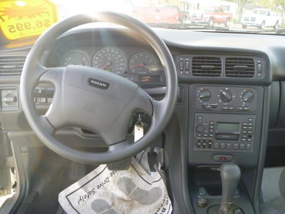 Volvo S70 1998 photo 4