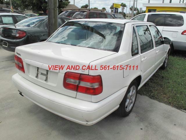 Volvo S70 1998 photo 3