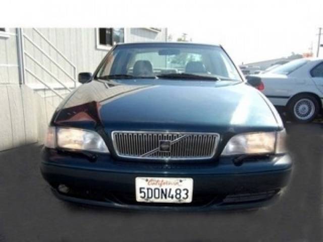 Volvo S70 LS Special Value Sedan