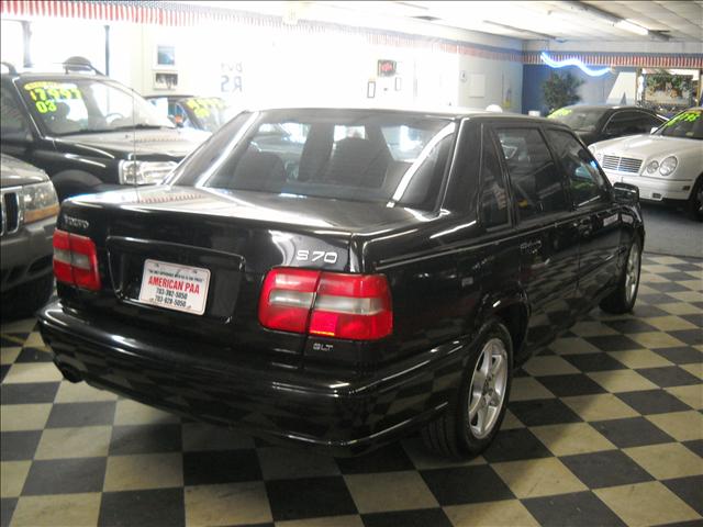 Volvo S70 1998 photo 1