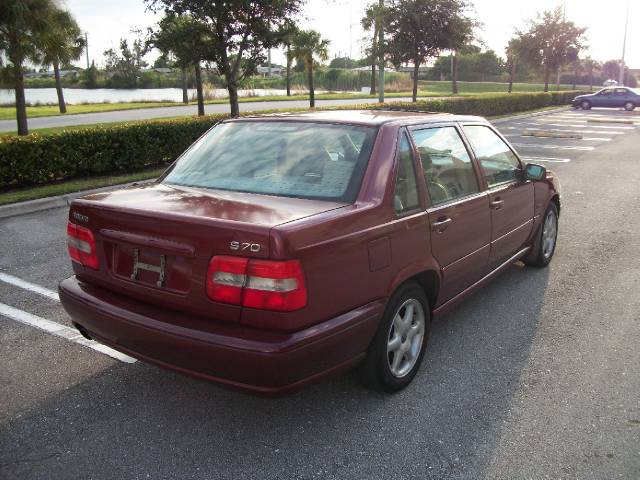 Volvo S70 1998 photo 3