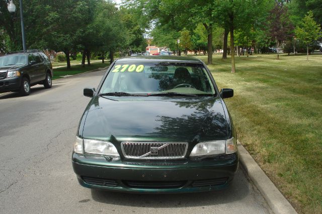 Volvo S70 1998 photo 1