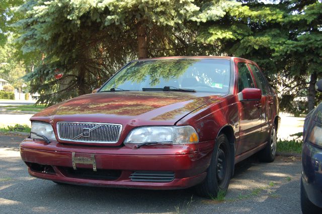 Volvo S70 1998 photo 2