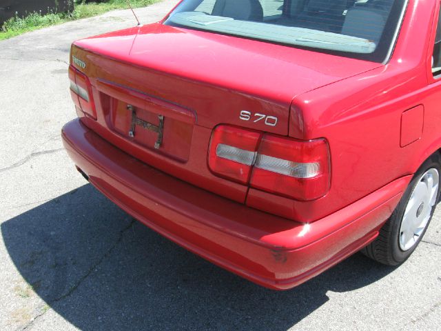 Volvo S70 1999 photo 23