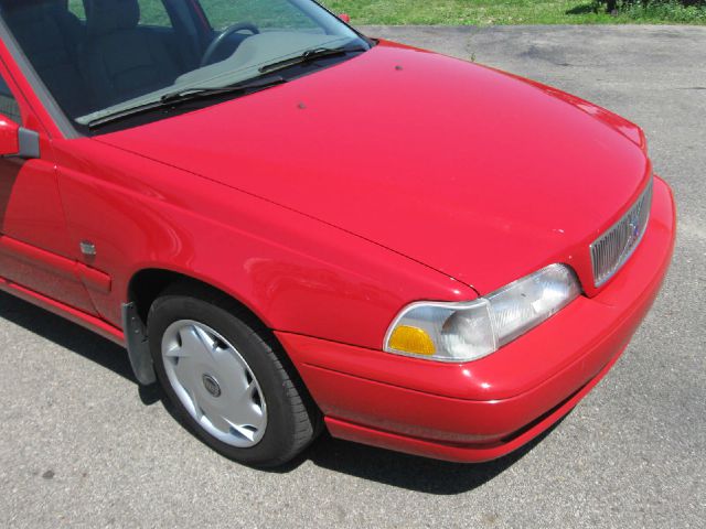 Volvo S70 1999 photo 5