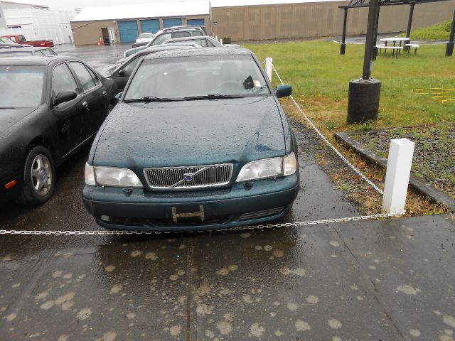 Volvo S70 1999 photo 1