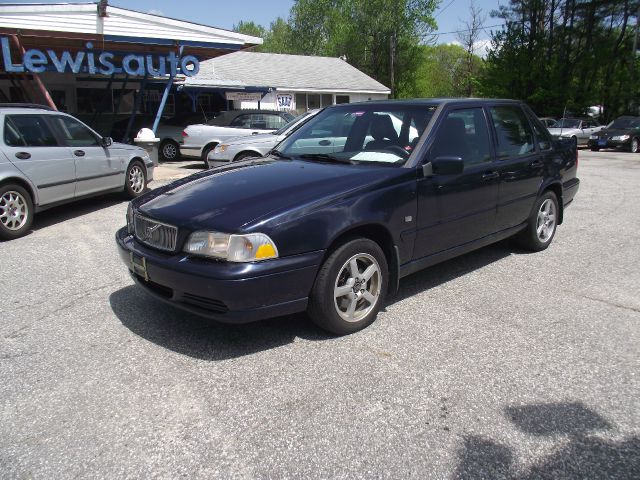 Volvo S70 1999 photo 2