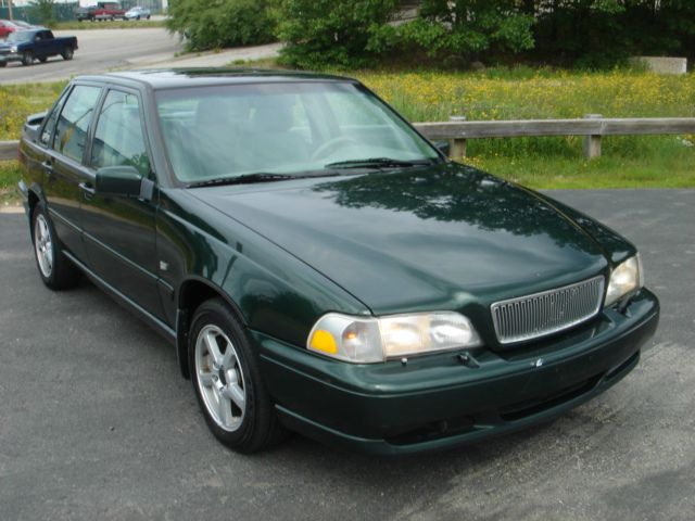 Volvo S70 1999 photo 1