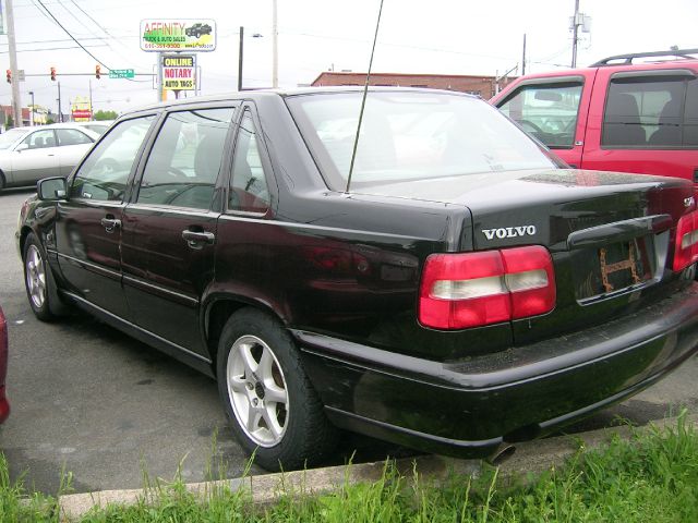 Volvo S70 1999 photo 2