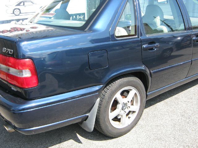 Volvo S70 1999 photo 2