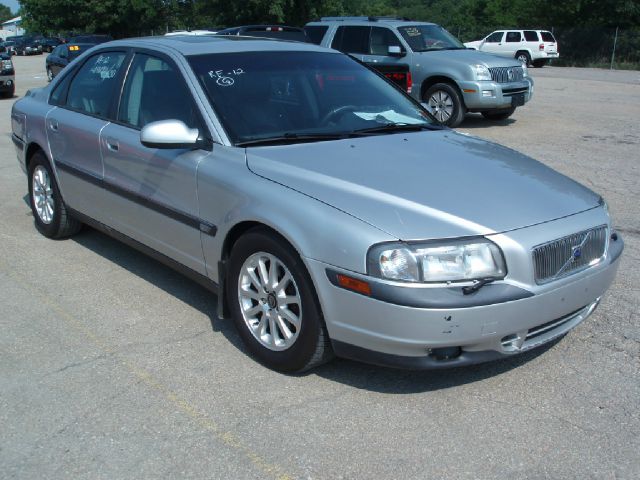 Volvo S80 2000 photo 1