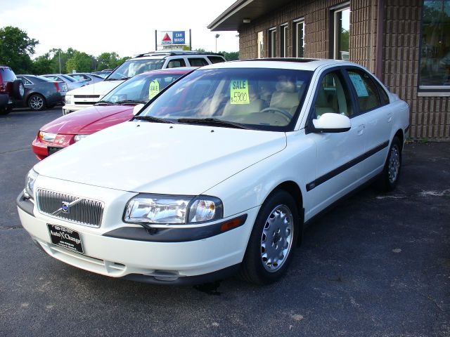 Volvo S80 4X4 - ONE Owner Sedan