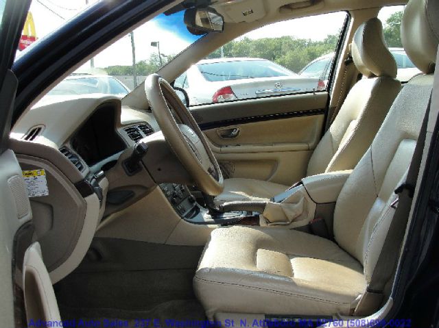 Volvo S80 4X4 - ONE Owner Sedan