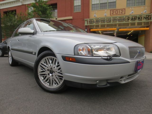 Volvo S80 2000 photo 1