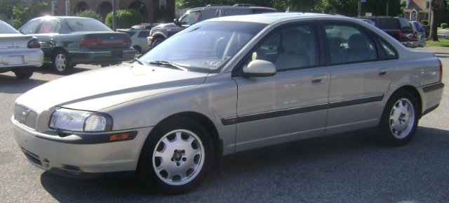 Volvo S80 4X4 - ONE Owner Sedan