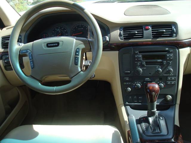 Volvo S80 2001 photo 2