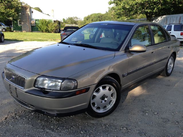 Volvo S80 2002 photo 21