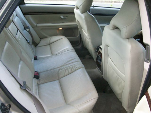 Volvo S80 2003 photo 12