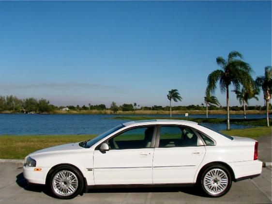 Volvo S80 2003 photo 1