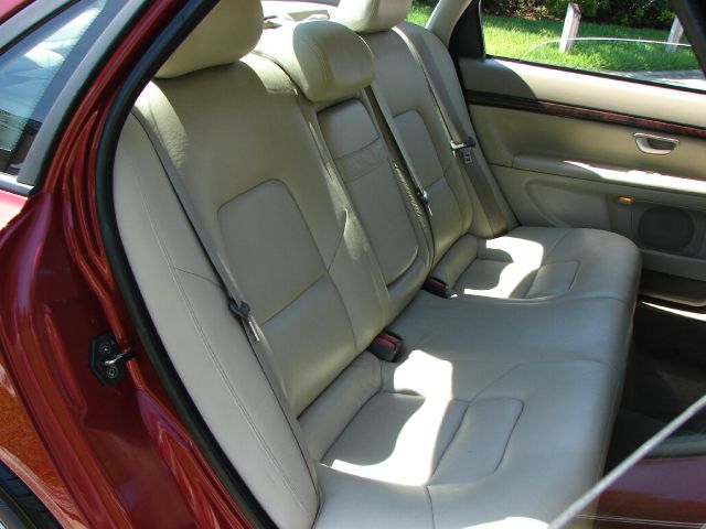 Volvo S80 2003 photo 30