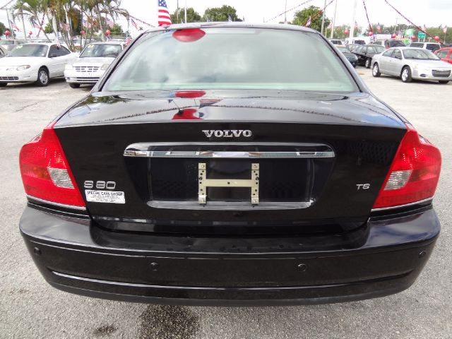 Volvo S80 2004 photo 17