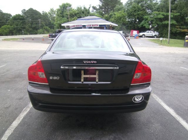 Volvo S80 2005 photo 16