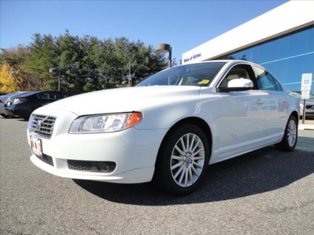 Volvo S80 Base Sedan