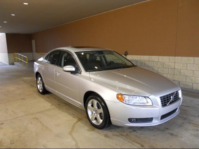 Volvo S80 LE 4x4 SUV Sedan