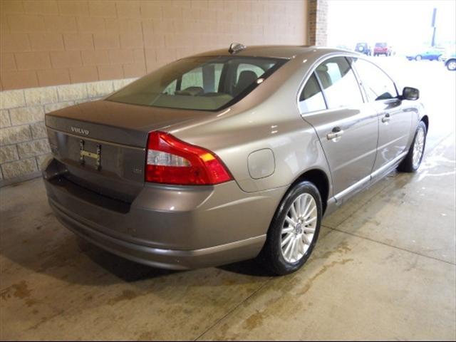 Volvo S80 2008 photo 2