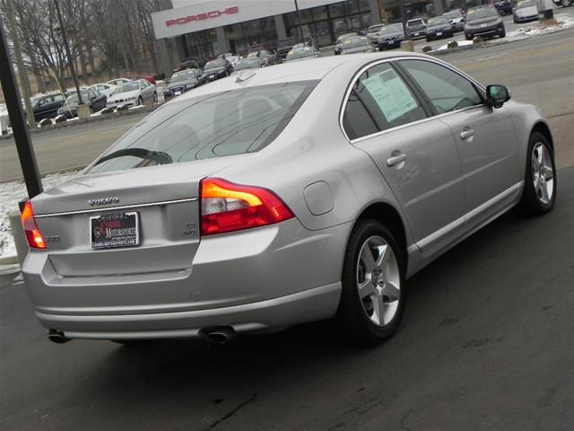 Volvo S80 2008 photo 1