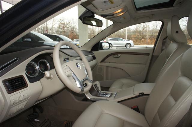 Volvo S80 2011 photo 4