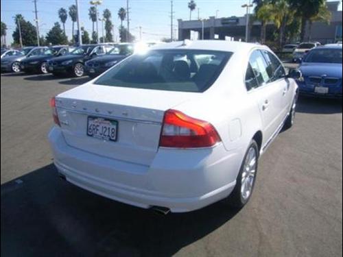 Volvo S80 2011 photo 4