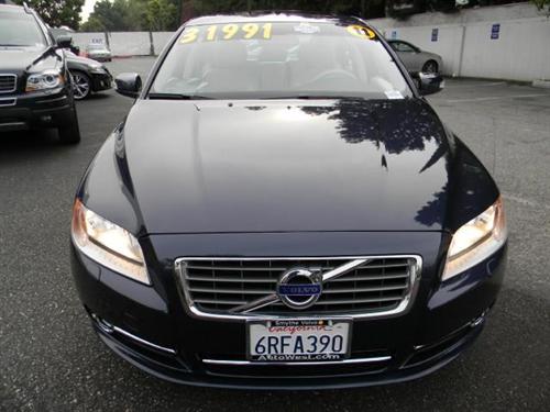 Volvo S80 2011 photo 2