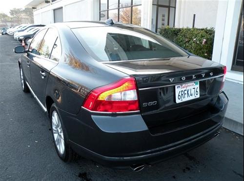 Volvo S80 2011 photo 1