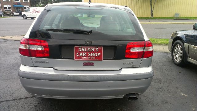 Volvo V40 2001 photo 5