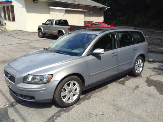 Volvo V50 2006 photo 1