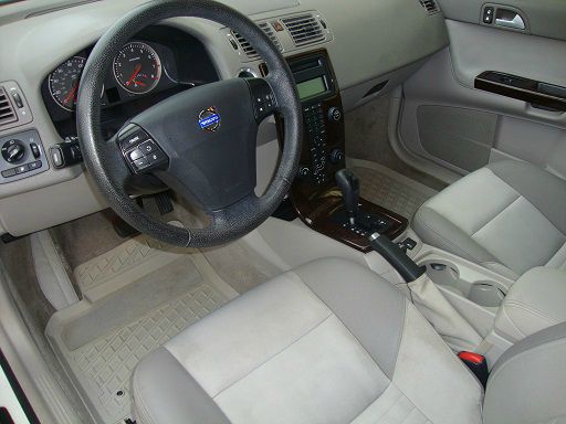 Volvo V50 2006 photo 2