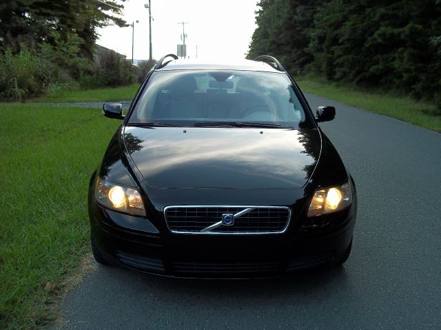 Volvo V50 2006 photo 3