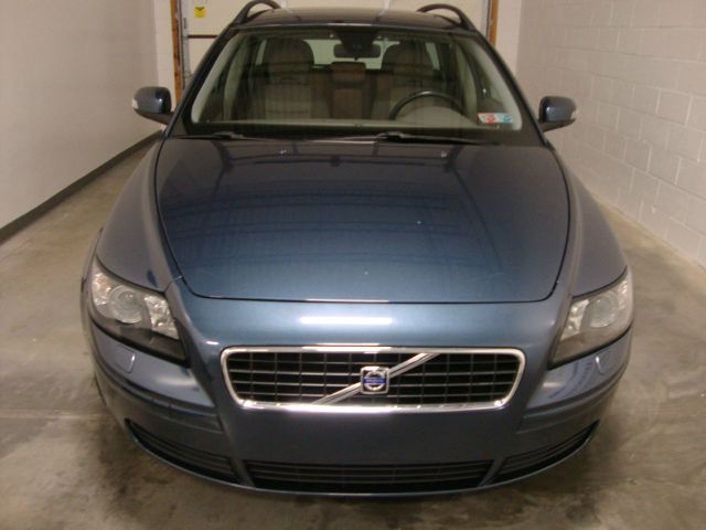 Volvo V50 2007 photo 4