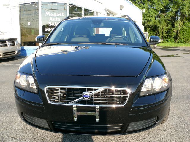 Volvo V50 2007 photo 2