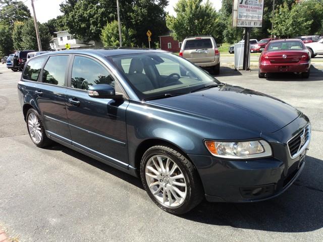 Volvo V50 2010 photo 1