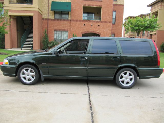 Volvo V70 1998 photo 13