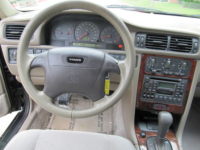 Volvo V70 1998 photo 4