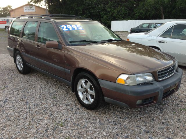 Volvo V70 1998 photo 6