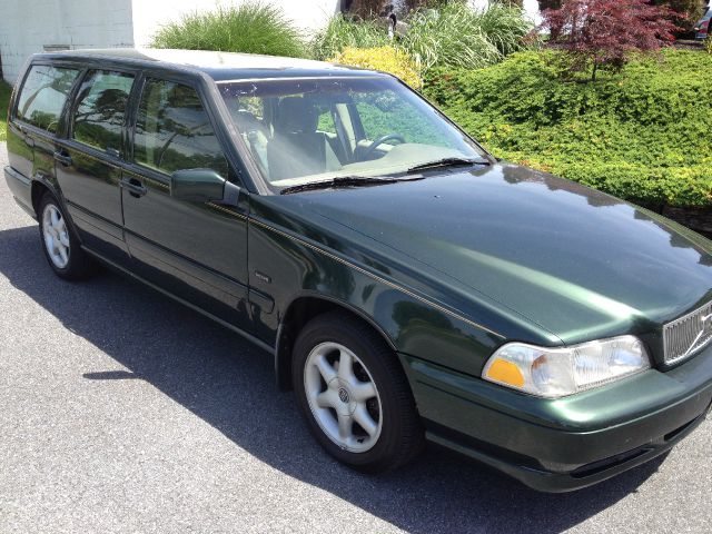 Volvo V70 1998 photo 10