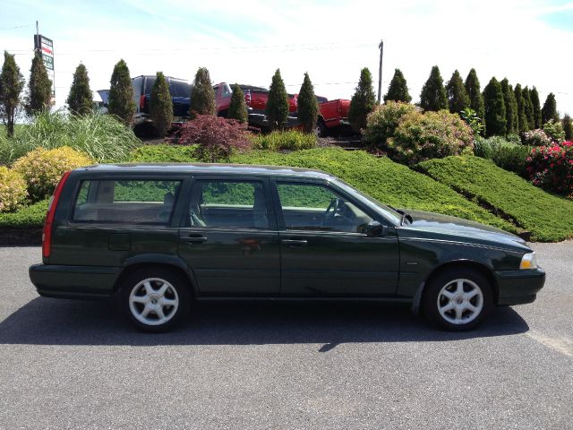 Volvo V70 1998 photo 6