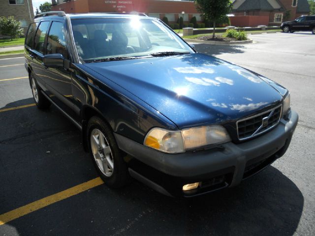 Volvo V70 1998 photo 1